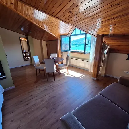 ゲストハウス O Galeon San Luis