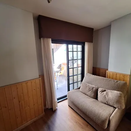 O Galeon San Luis ゲストハウス Moaña